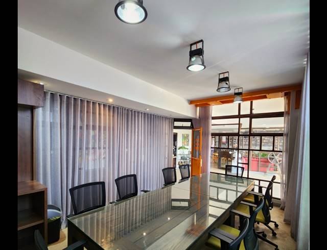 5,472M² HOTEL FOR SALE IN HATFIELD
